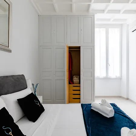 דירה A World Aparts - 61 Margutta *