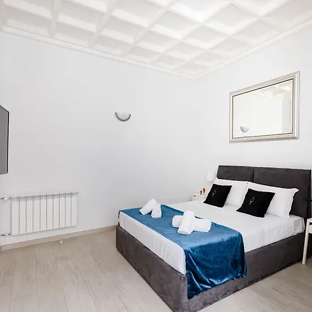 A World Aparts - 61 Margutta דירה